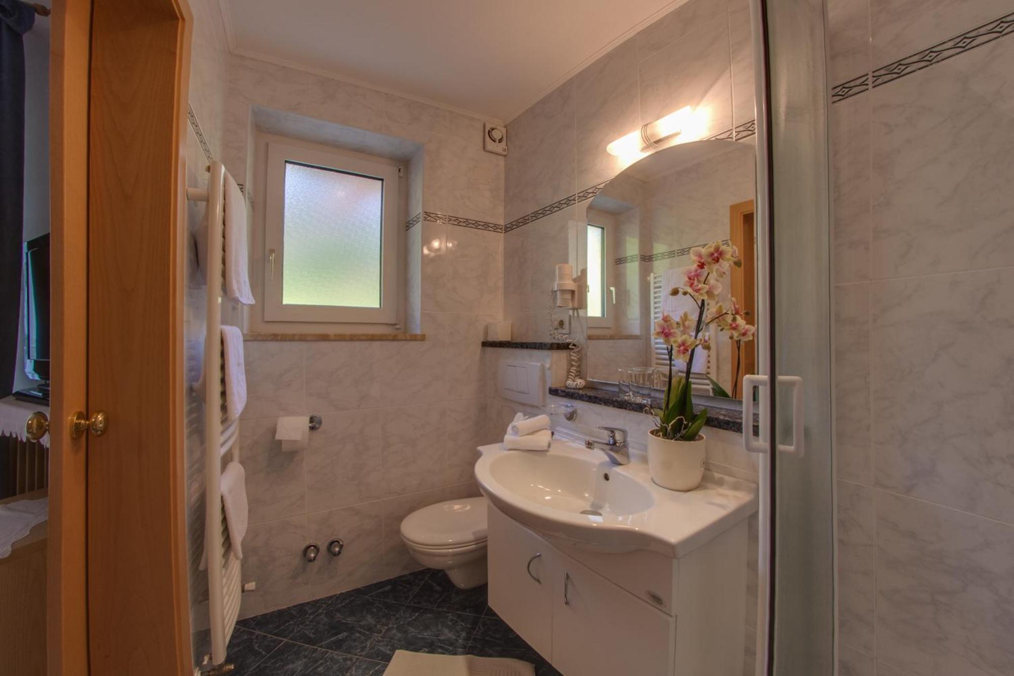 Pension Verdinserhoehe Schenna Chambre photo