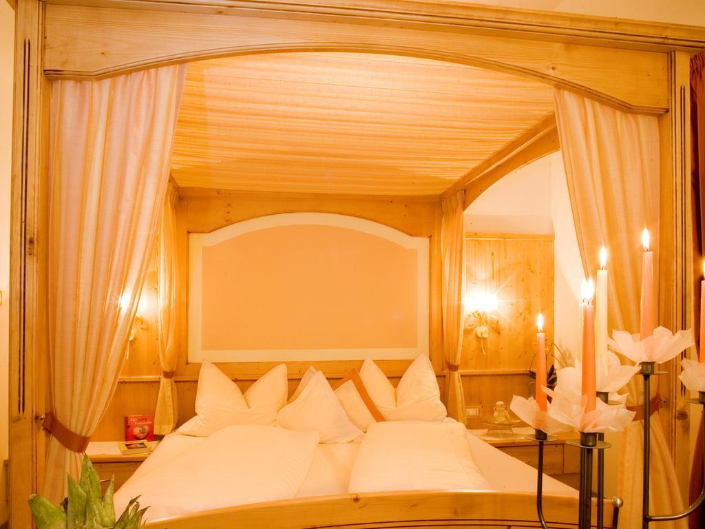 Pension Verdinserhoehe Schenna Chambre photo